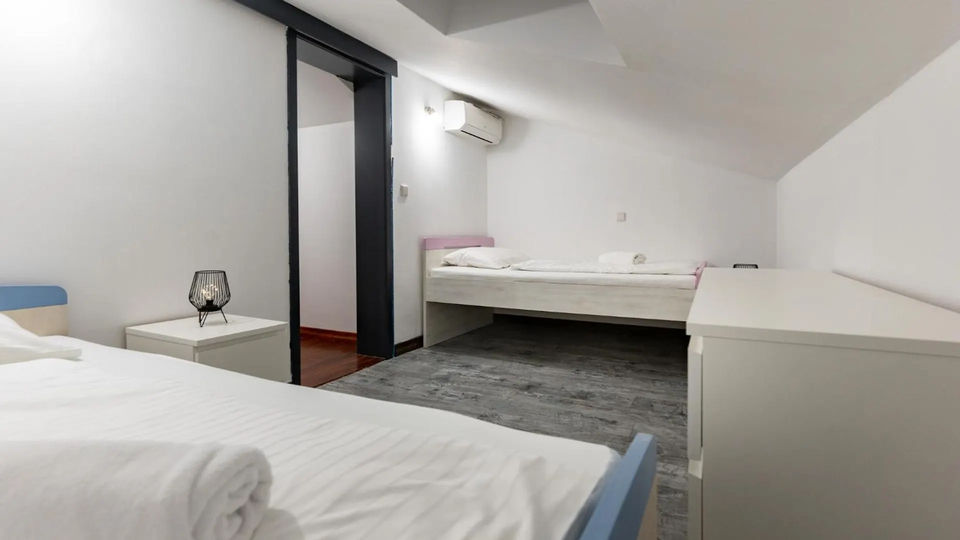 Sanic Apartments 543/A Lopar