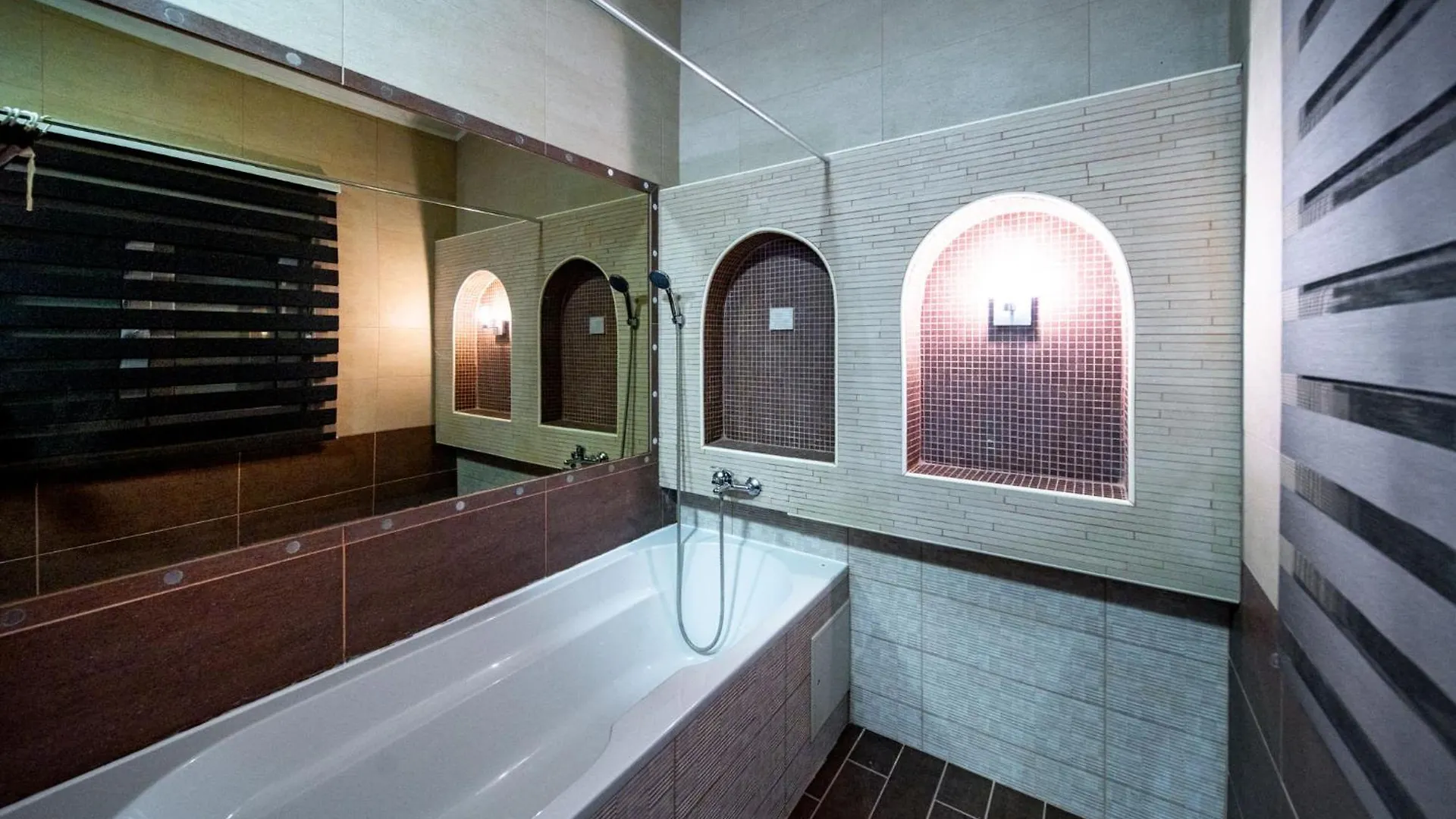 Sanic Apartments 543/A Lopar