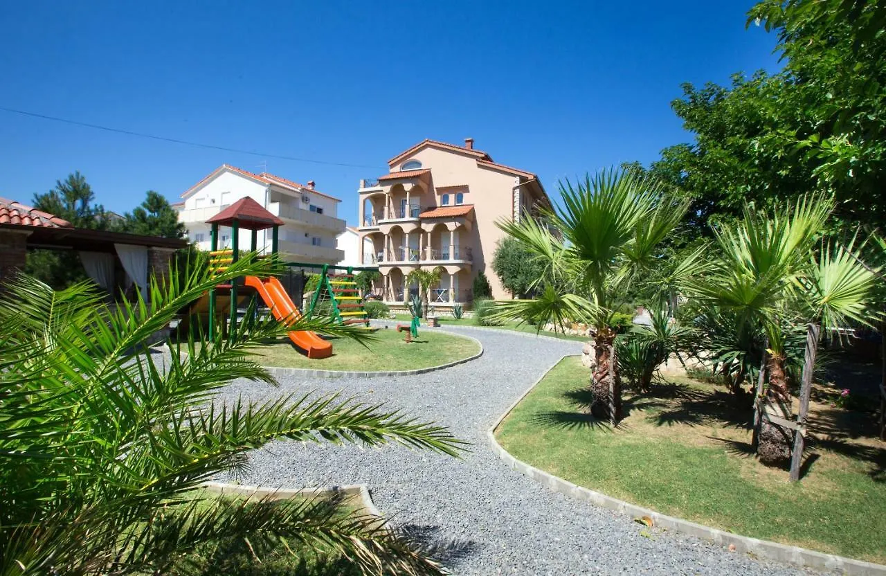 Sanic Apartments 543/A Lopar